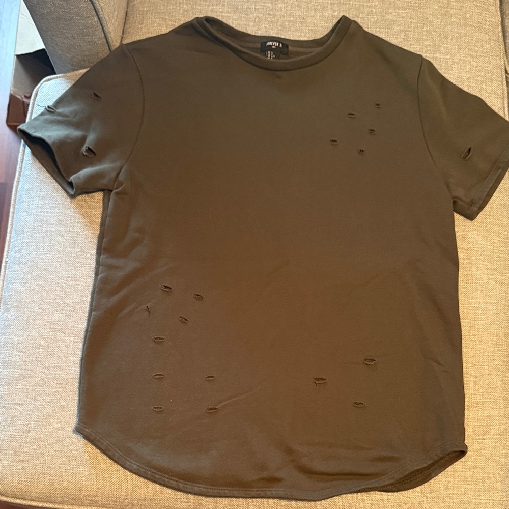 Forever 21 Olive Distressed Men's Tee